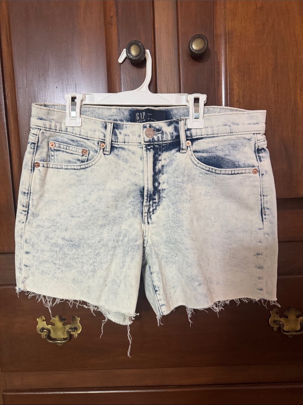 GAP Women's Acid Wash Light Blue and White Denim Shorts